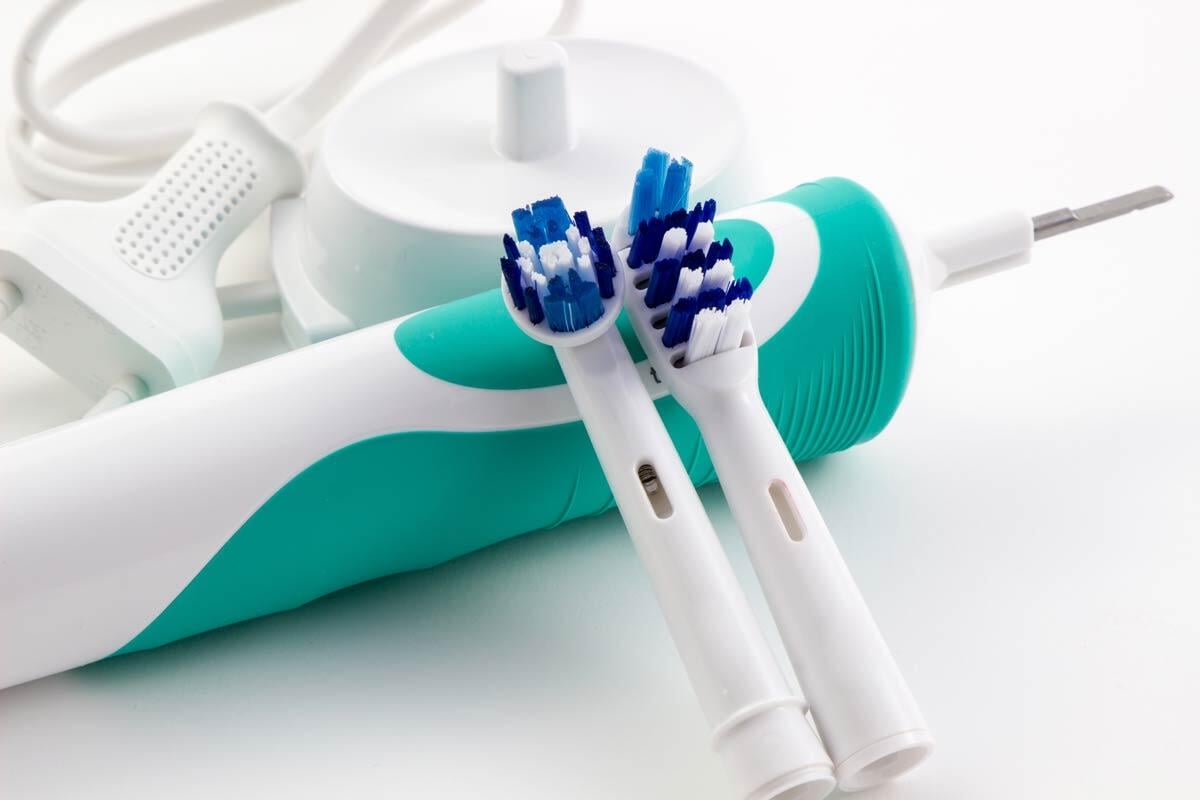 Toothbrush-made-with-overmolding